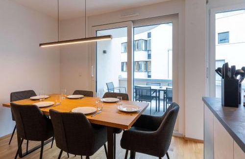 Boeblingen Apartment | CasaVia BB01 mit Parkplatz bis zu 7 Personen, zentral