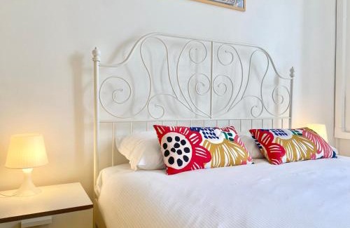 Lagaccio Apartment | CasaViva - Cozy Family Trilo in Genova Principe