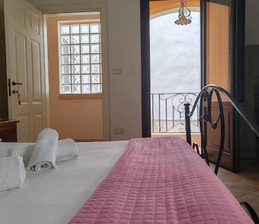 Sogliano Cavour House | Case Vecchie