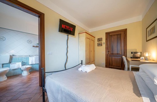 San Donnino House | Casello A1, Modena sud - Villa Aurora Charming Rooms