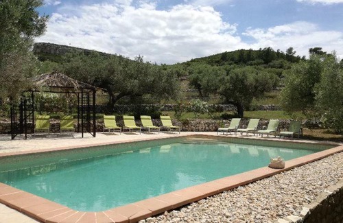 El Perello House | Casita Blanca