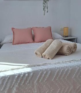 Villanueva del Trabuco Apartment | Casita Los Pinos