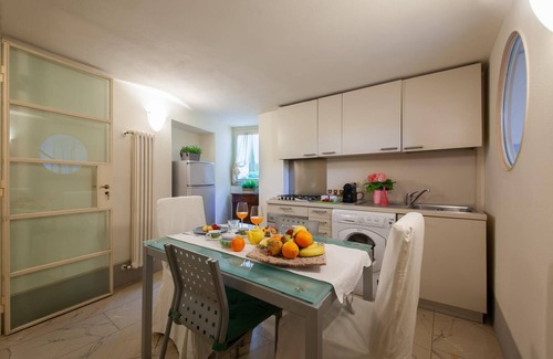 Lucca Historical Center Apartment | Casta Dama Apartment