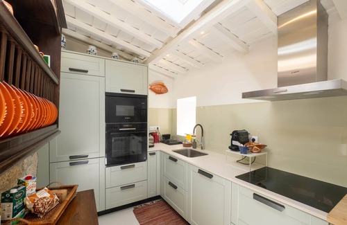 Lindoso House | Castelo Gerês | Exquisite Eco-Cottage - jacuzzi