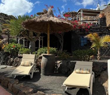 Macher House | Castillo Lanzarote Villa Bailey - Luxury Villa - Pet friendly with heated Pool