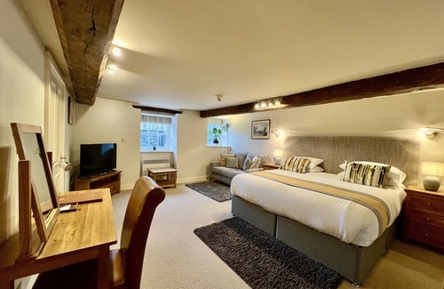 Harlech Hotel | Castle Cottage Inn