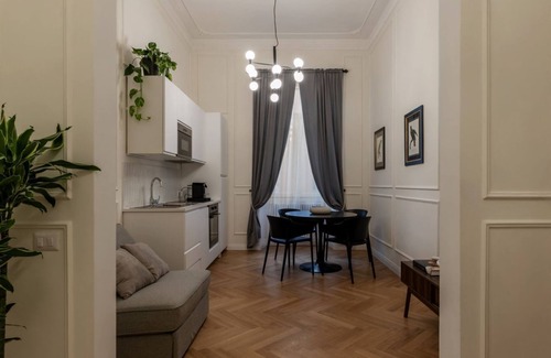Rione XVIII Castro Pretorio Apartment | Castro Pretorio 9 - FromHometoRome