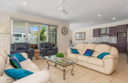 Casuarina Apartment | Casuarina Dreaming Townhouse with Pool