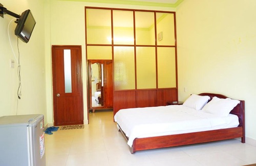 East Ham Tien Beach House | Cat Tien Guesthouse