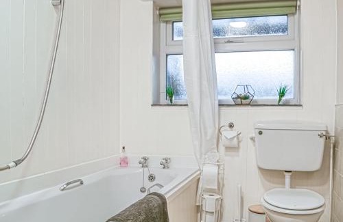 Frizington House | Catbells