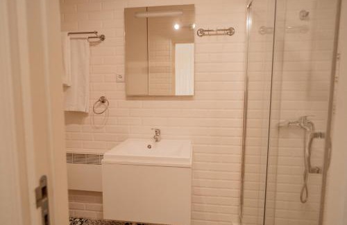 Chisinau Apartment | Cathedral park studio