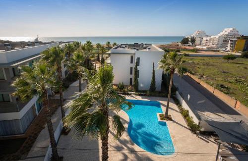 Quarteira Apartment | Cavalo Preto, Beach Resort