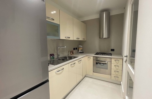 Olbia City Centre House | Cavour 41 - Luxe, Elegant, Renovated Holiday Townhouse - NEW