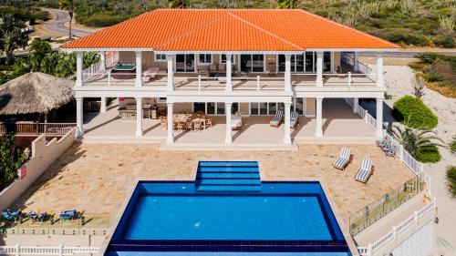 Malmok Villa | Caya Bunita Bista 1