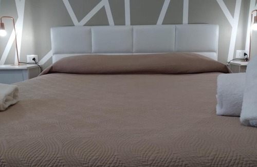 Bari City Centre House | CconfortHotels R&B Dolci Notti