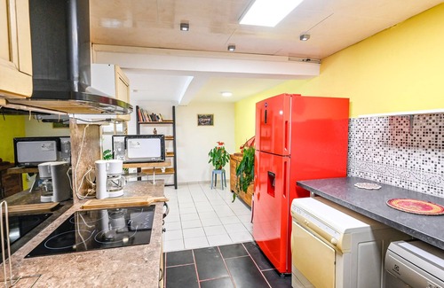 Sainte-Clotilde Cottage | Ce Logement Calme et Sans vis à vis Dispose D'une Piscine Avec Jacuzzi