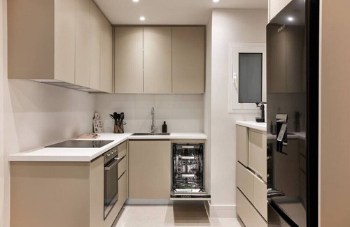 Ilisia Apartment | Ceasaria Boutique Lux