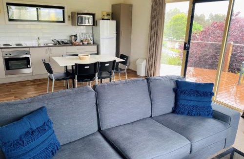 Merrijig Apartment | Cedar Apartments - Merrijig