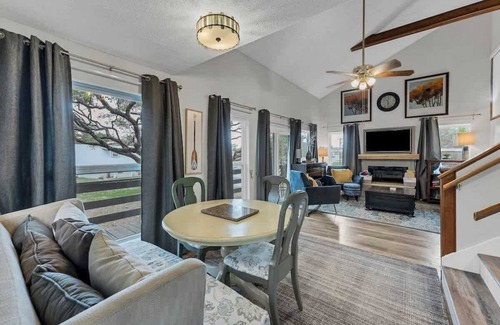 Canyon Lake House | Cedar Casa at Canyon Lake, hidden getaway gem!