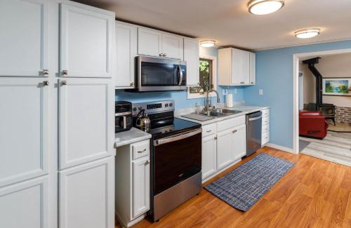 Galloway House | Cedar Cove Cottage by Simple Life Rentals