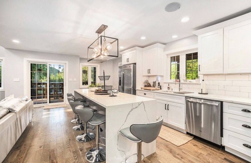 South Haven House | Cedar Haven of South Haven