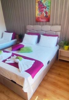 Shiligarnika Hotel | Cedar Lodge 3/4 Apartment Paradise
