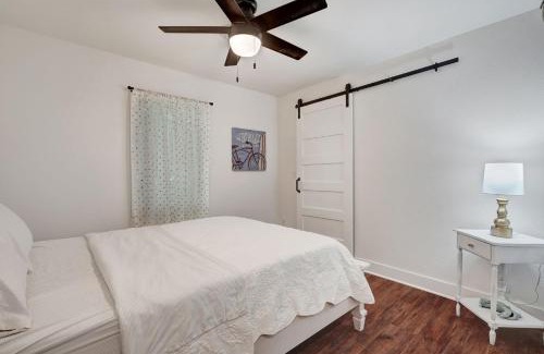 Tichigan Villa | Cedar Point Retreat