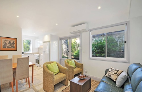 Katoomba Apartment | Cedar Rest Studio