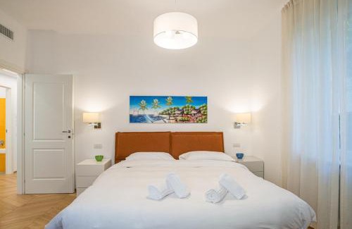 Cernobbio Apartment | Central Cernobbio - Modern apartment