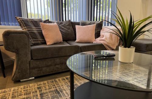 Grangetown Apartment | Central Embankment View Apartment 1BR