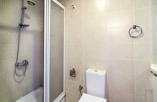 Atasehir Apartment | Central Flat with Amazing City View in Atasehir