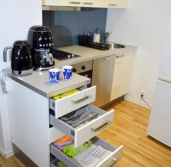 Toolo Apartment | Central Helsinki Studio Near Olympic Stadium