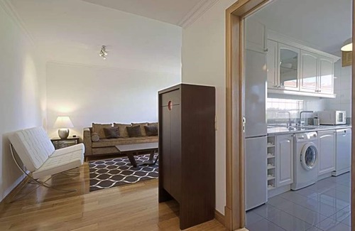 Sao Jorge de Arroios Apartment | Central ideal for party of 3 people
