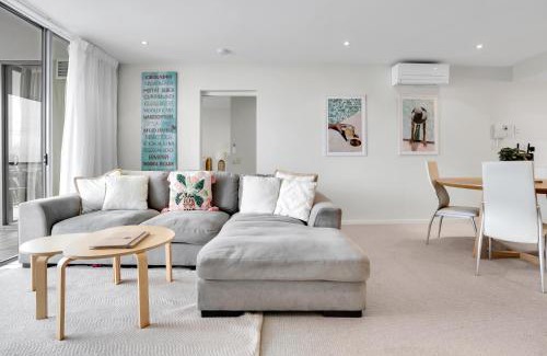 Kings Beach Apartment | Central Kings Beach 2 BR APT w Pool and Spa access