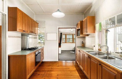 Wilston Apartment | Central location, cozy Bedroom 1