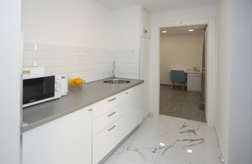 Split House | Central Old Town Rooms