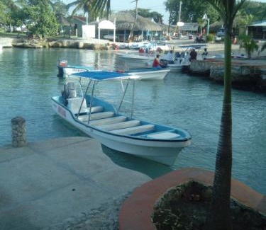 Los Melones Bed & Breakfast | Central Rooms Bayahibe