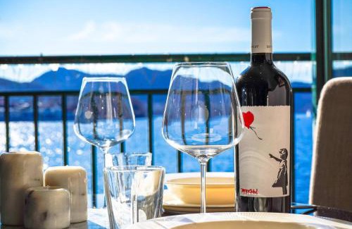 Bergenhus Apartment | Central Seafront Apartments with Parking and Self Check-In!