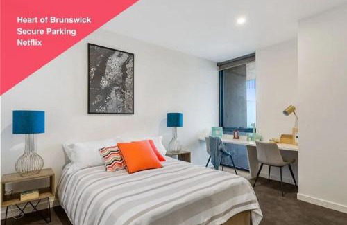 Brunswick Apartment | Central Sydney Rd Brunswick Train Tram Parking Wifi
