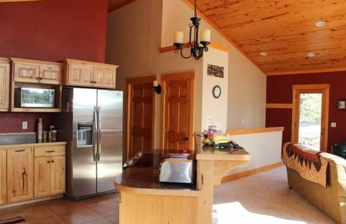 Nemo Cabin | Central to Deadwood, Sturgis & Rapid City