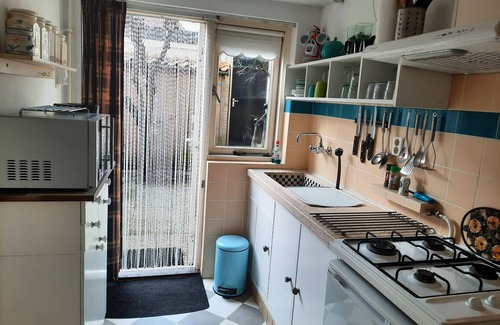 Noordwijk House | Centrally located cottage with patio