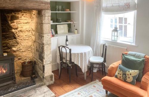 Winchcombe House | Cenwulf Cottage