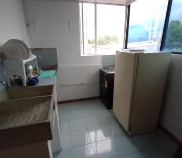 Puente Aranda Apartment | Cerca al club militar embajada americana, Corferias 502