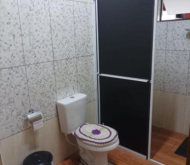 Cambui House | Chácara com Piscina e Lareira para Alugar em Munhoz MG