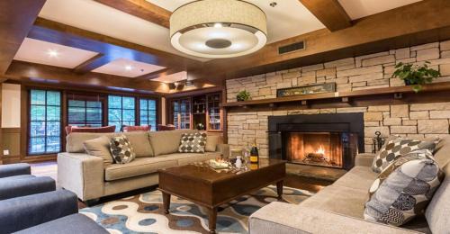 Mont-Tremblant Hotel | Château Beauvallon
