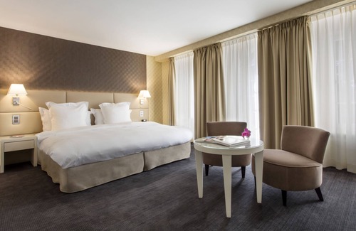 Cheserex Hotel | Château de Bonmont