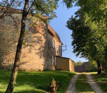 Monsac Bed & Breakfast | Château de Monsac
