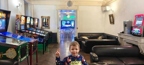 Seurre House | Château de Seurre No Boring People