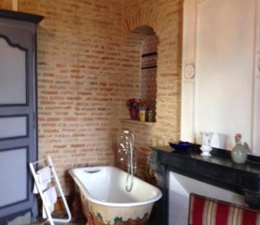 Vallegue House | Château de Vallègue