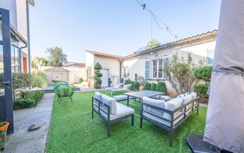 Pont-du-Chateau House | Château du Serpolet